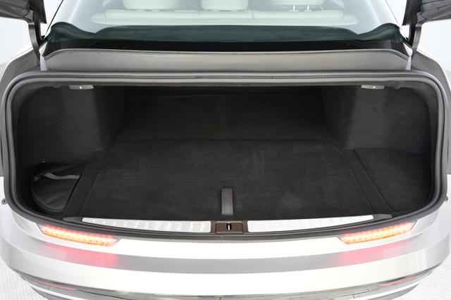 2023 Lucid Air — photo 6 of 21