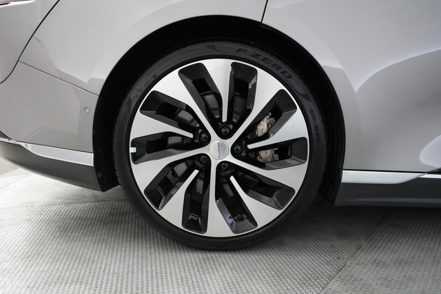 2023 Lucid Air — photo 17 of 21