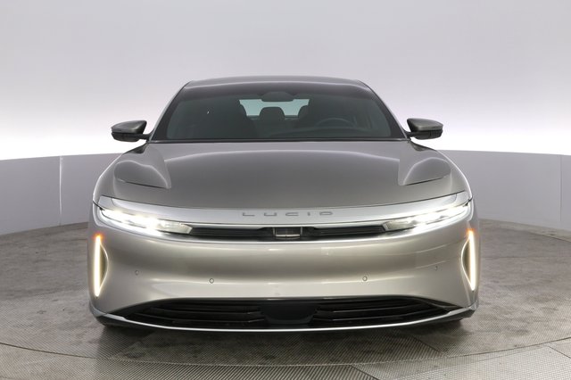 2023 Lucid Air — photo 9 of 21