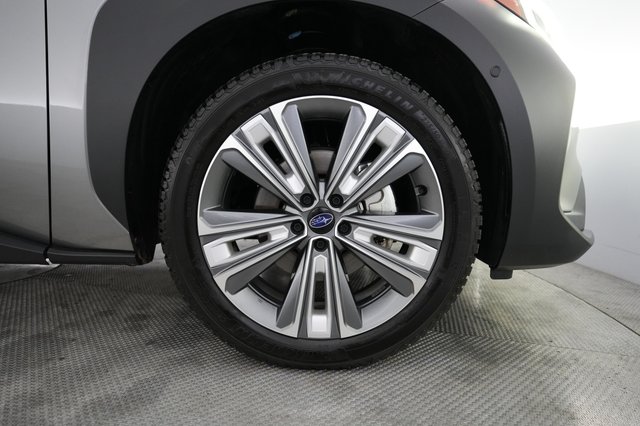2023 Subaru Solterra — photo 16 of 21
