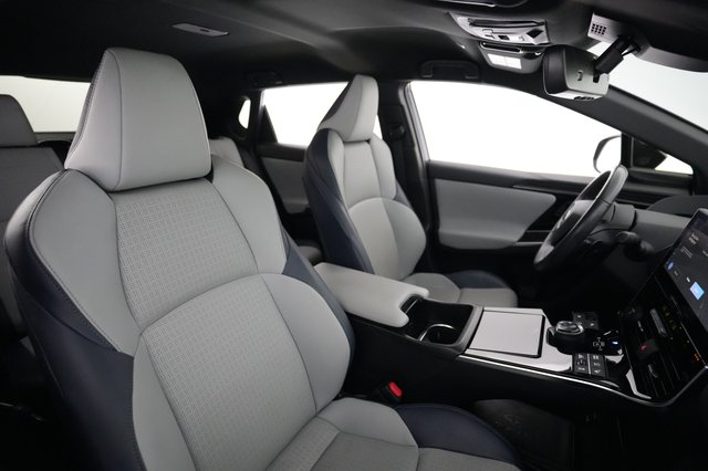 2023 Subaru Solterra — photo 18 of 20