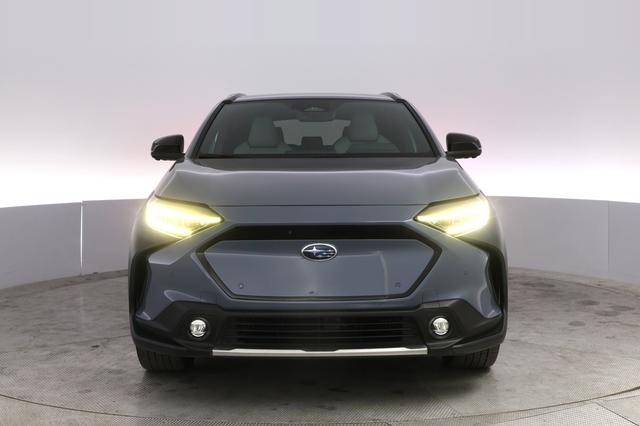 2023 Subaru Solterra — photo 9 of 20