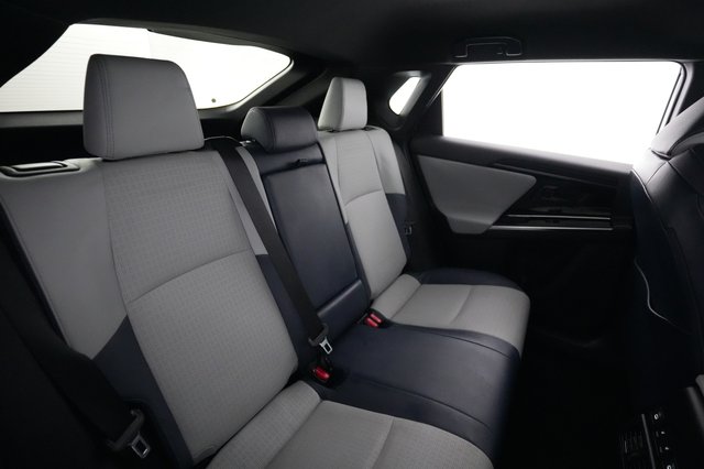 2023 Subaru Solterra — photo 4 of 20