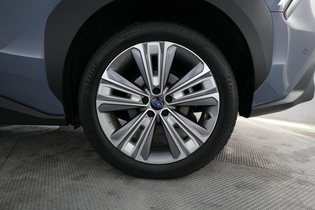 2023 Subaru Solterra — photo 7 of 20
