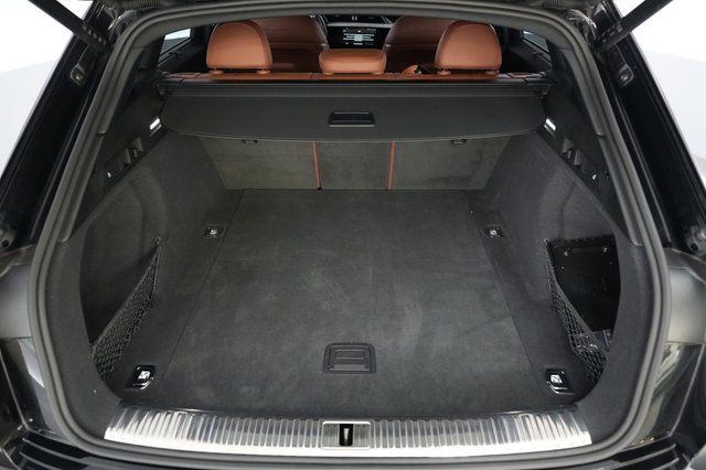 2023 Audi e-tron — photo 6 of 21