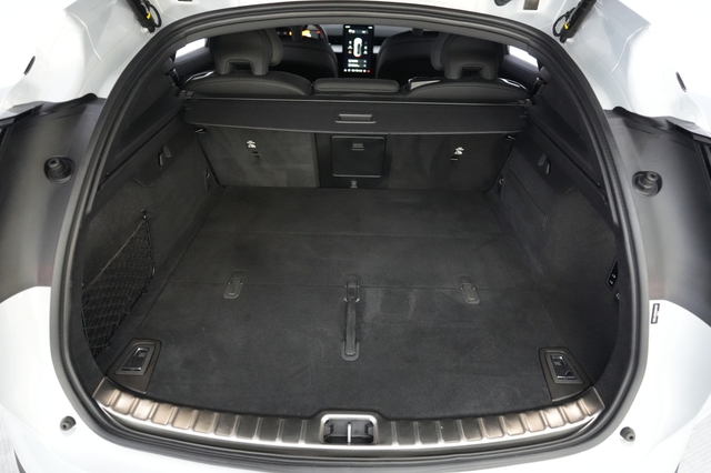 2025 Polestar 3
