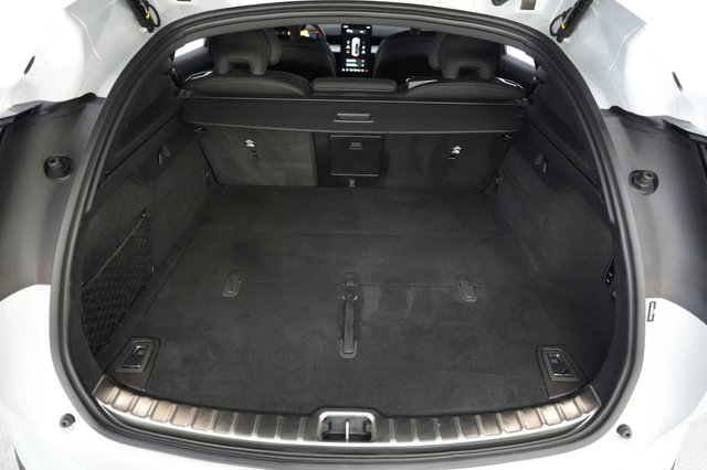 2025 Polestar 3 — photo 6 of 21