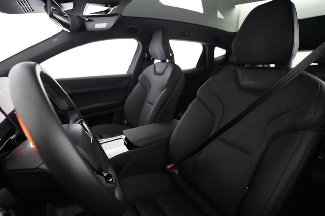 2025 Polestar 3 — photo 3 of 21