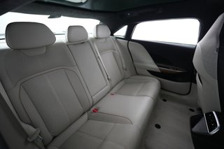 2023 Lucid Air — photo 4 of 20