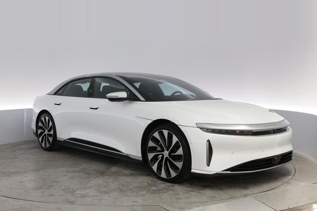 2023 Lucid Air — photo 10 of 21