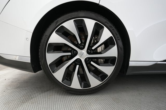 2023 Lucid Air — photo 17 of 21
