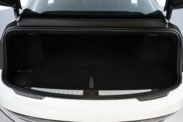2023 Lucid Air — photo 6 of 21
