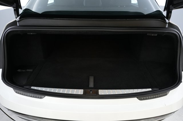 2023 Lucid Air — photo 6 of 21