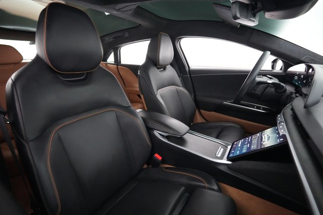 2023 Lucid Air — photo 18 of 21