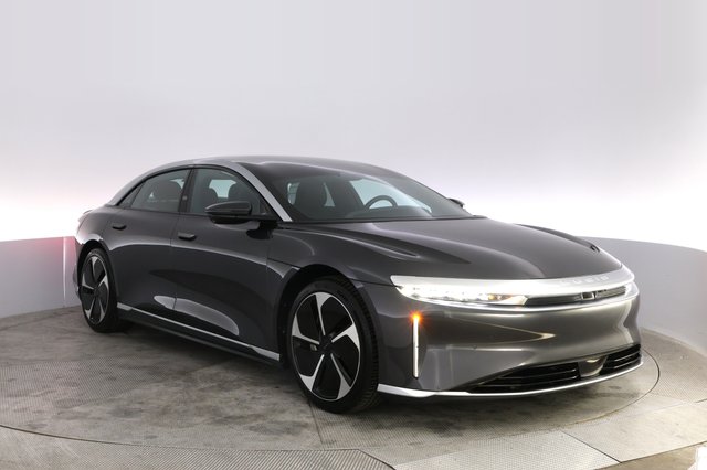 2023 Lucid Air — photo 10 of 21
