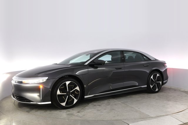 2023 Lucid Air — photo 14 of 21