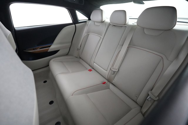 2023 Lucid Air — photo 18 of 20