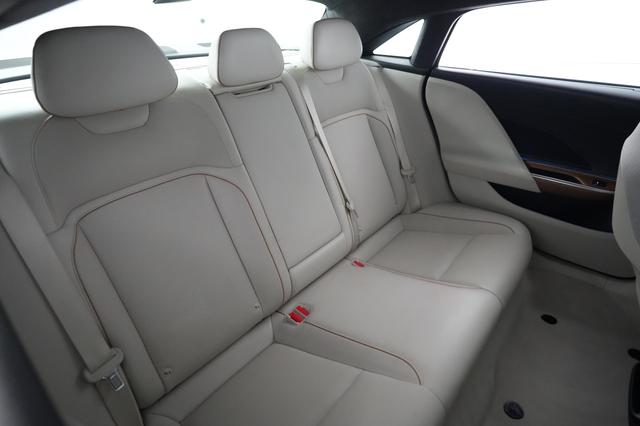 2023 Lucid Air — photo 4 of 20
