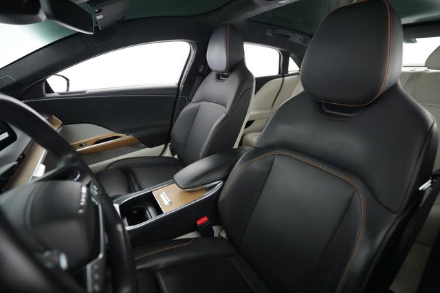 2023 Lucid Air — photo 3 of 21