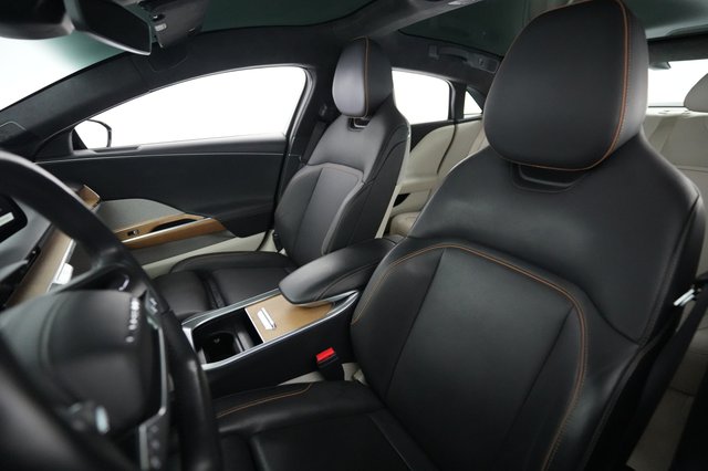 2023 Lucid Air — photo 3 of 21