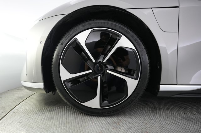 2023 Lucid Air — photo 17 of 24