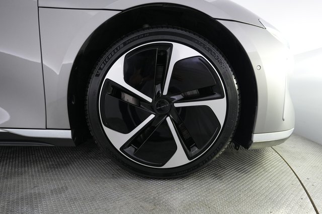 2023 Lucid Air — photo 15 of 24