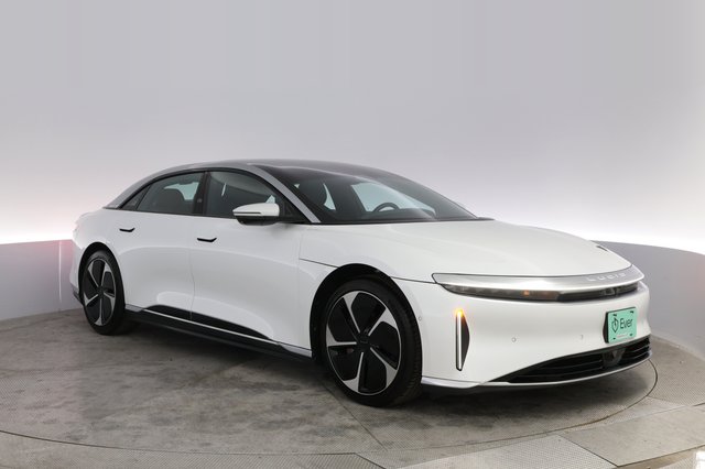 2023 Lucid Air — photo 10 of 21