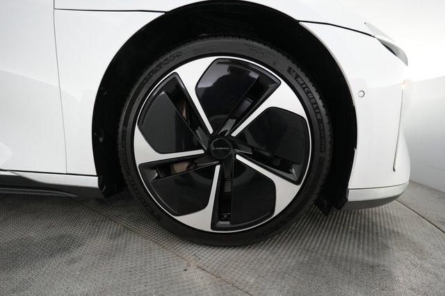 2023 Lucid Air — photo 16 of 21