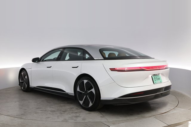 2023 Lucid Air — photo 13 of 21