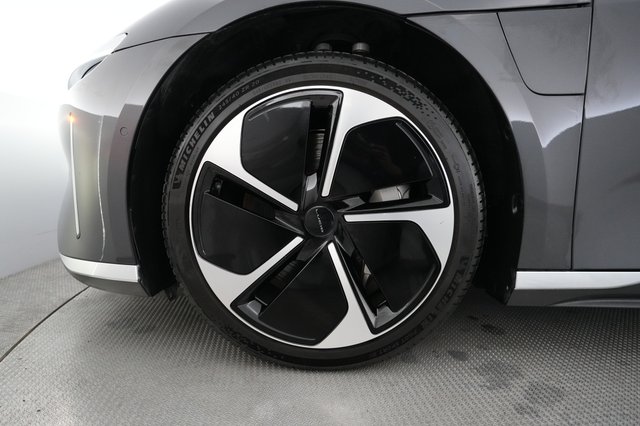 2023 Lucid Air — photo 15 of 21