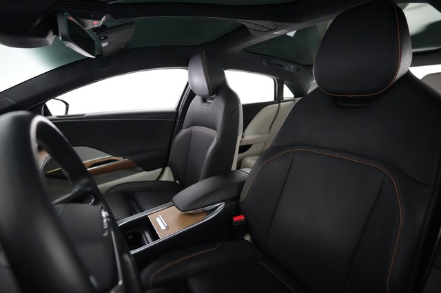 2023 Lucid Air — photo 3 of 21