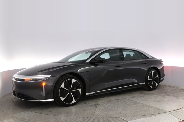 2023 Lucid Air — photo 14 of 21