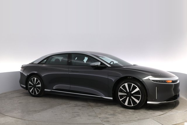 2023 Lucid Air — photo 11 of 20