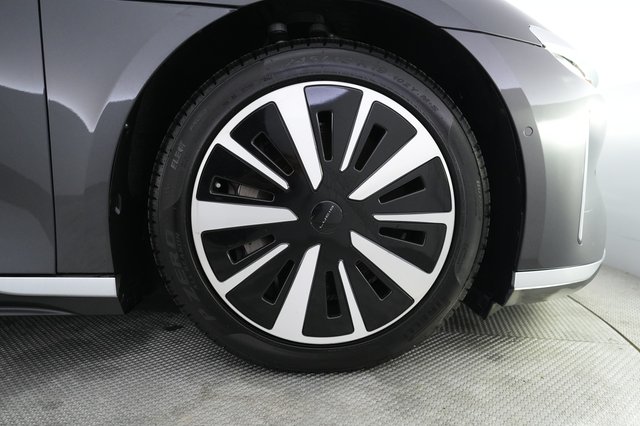 2023 Lucid Air — photo 16 of 20