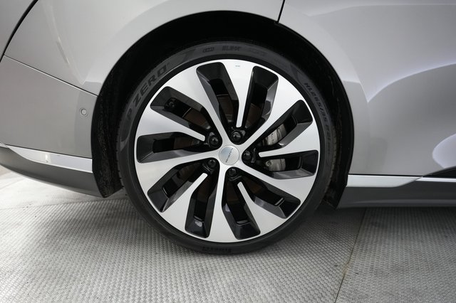 2023 Lucid Air — photo 16 of 21