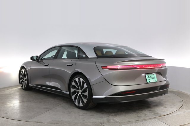 2023 Lucid Air — photo 13 of 21
