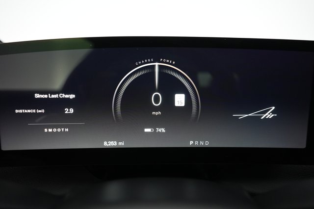 2023 Lucid Air — photo 5 of 21