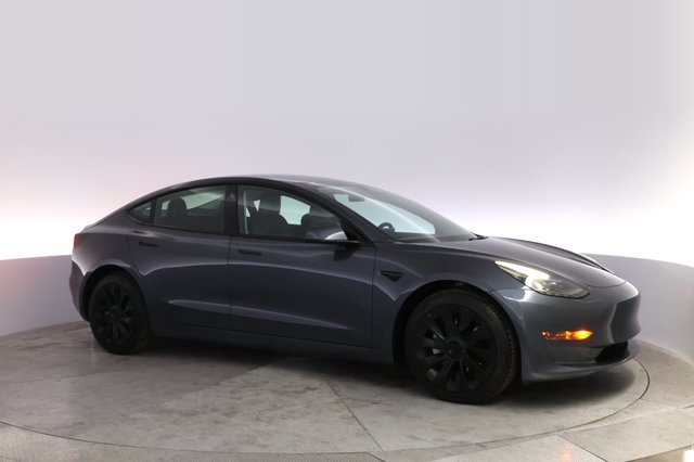 2023 Tesla Model 3 — photo 11 of 20