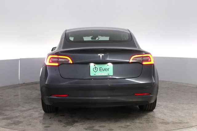 2023 Tesla Model 3 — photo 12 of 20