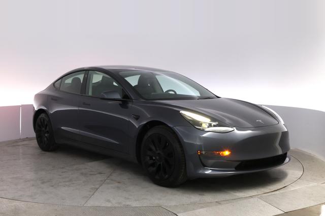 2023 Tesla Model 3 — photo 10 of 20