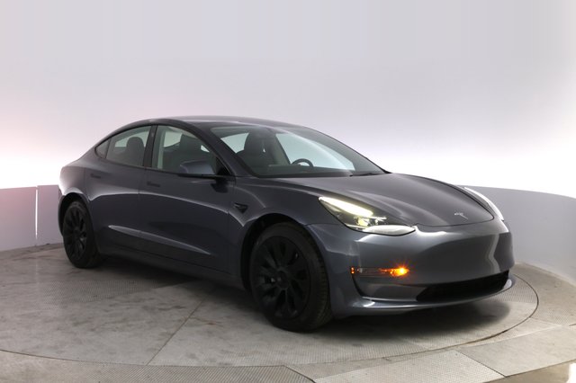 2023 Tesla Model 3 — photo 10 of 20