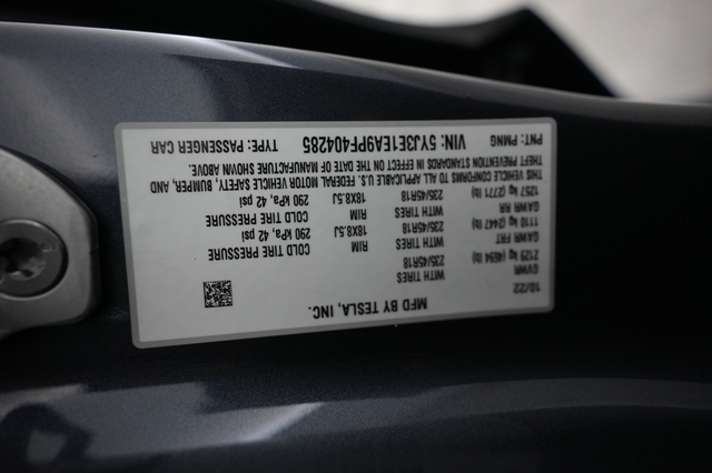 2023 Tesla Model 3