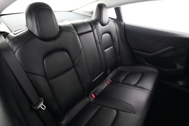 2023 Tesla Model 3 — photo 4 of 20