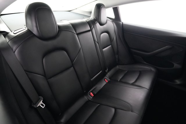 2023 Tesla Model 3 — photo 4 of 20
