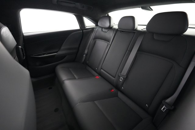 2023 Lucid Air — photo 19 of 21