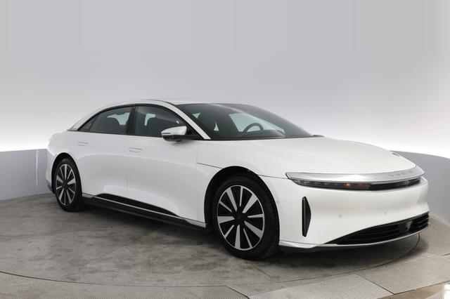 2023 Lucid Air — photo 10 of 21