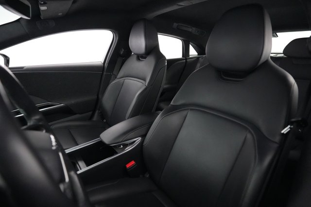2023 Lucid Air — photo 3 of 21