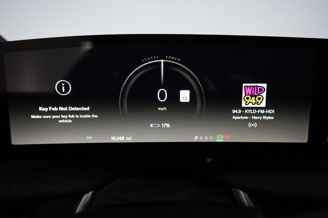 2023 Lucid Air — photo 5 of 21