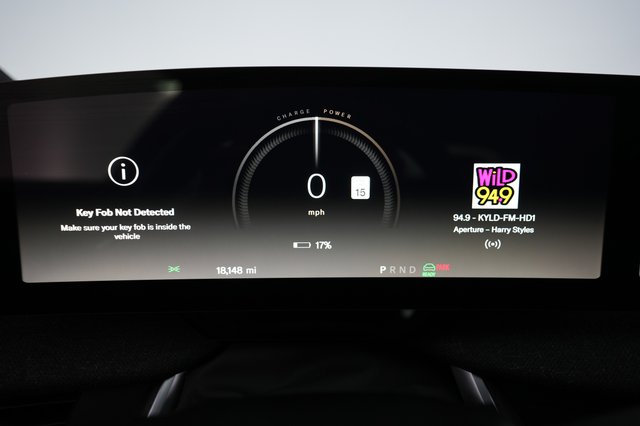2023 Lucid Air — photo 5 of 21