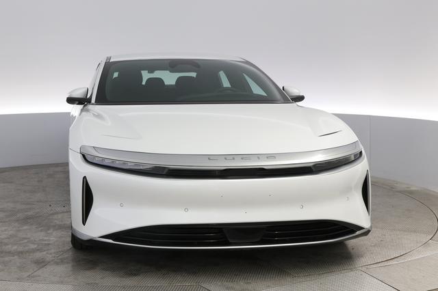 2023 Lucid Air — photo 9 of 21